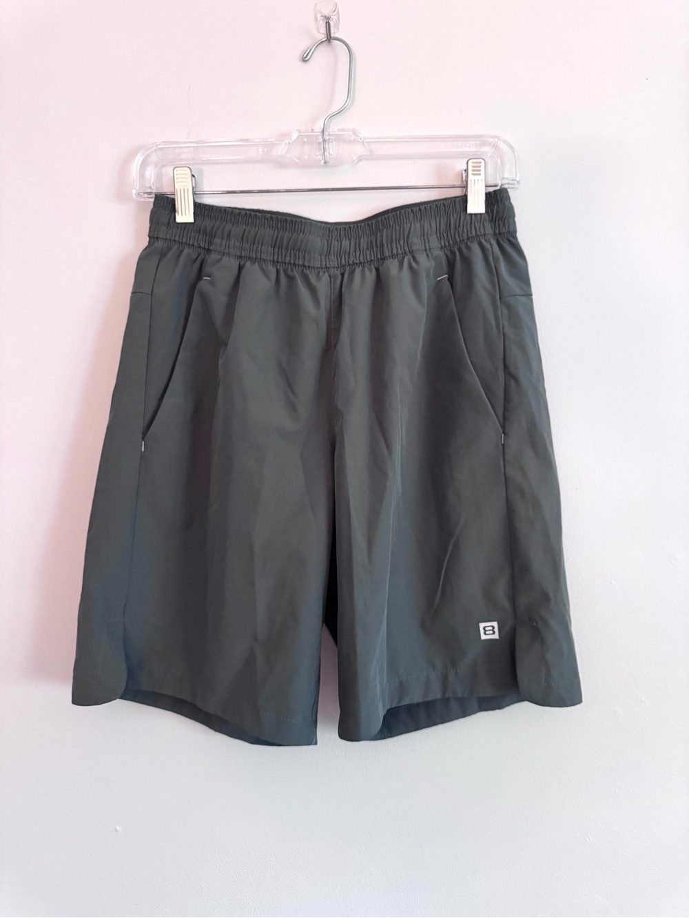 Layer 8 Men's Performance Elastic-Waist Shorts - green gray S